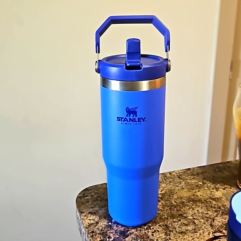 Stanley Thirst Quencher 30oz